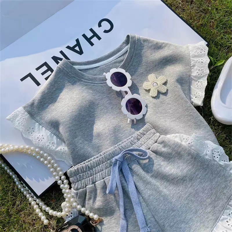 Girls' 2023 New Summer Set Baby Korean Casual Lace Short-sleeved T-shirt Children's Shorts Cotton