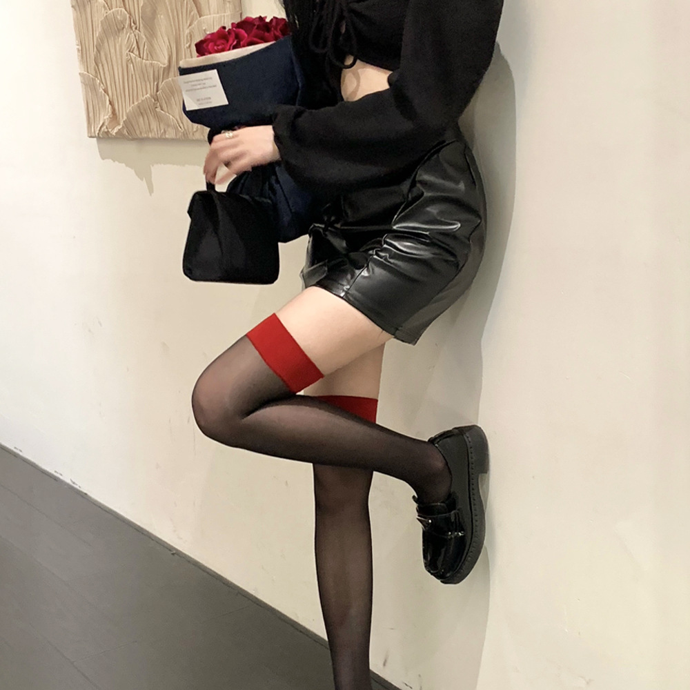 Red-edged black silk ultra-thin sexy pure black silk stockings women's thin silicone non-slip knee socks jk long tube knee socks