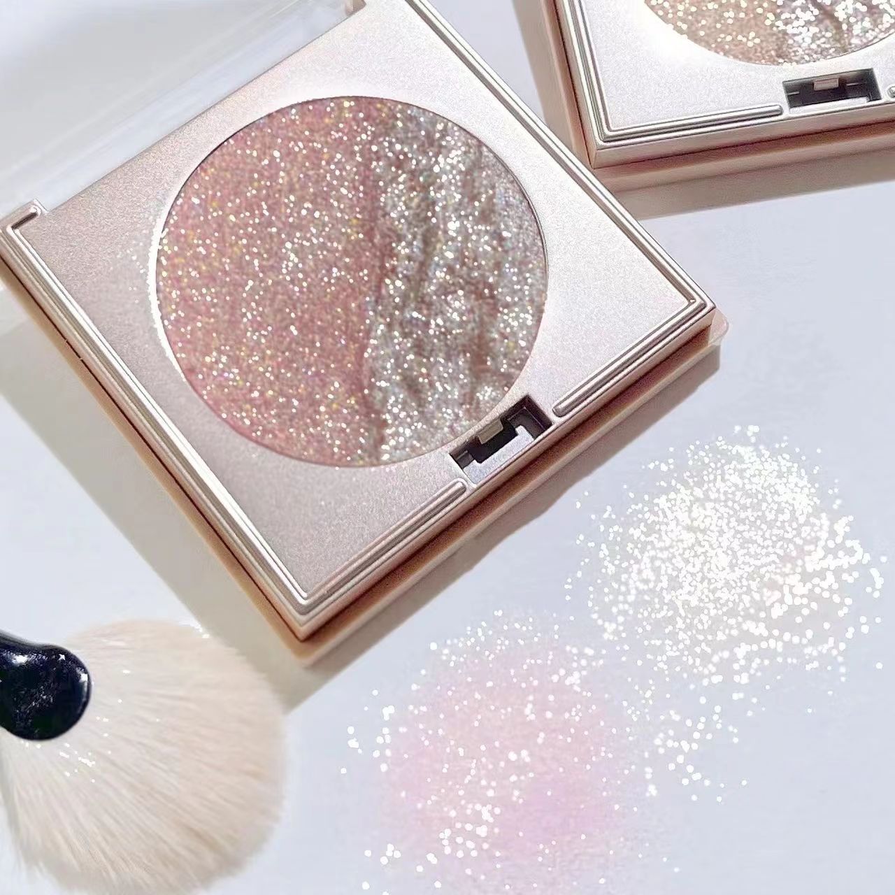 New pure desire for water light fragile sense fairy female highlight blush eye shadow three-in-one double highlight cross-border wholesale